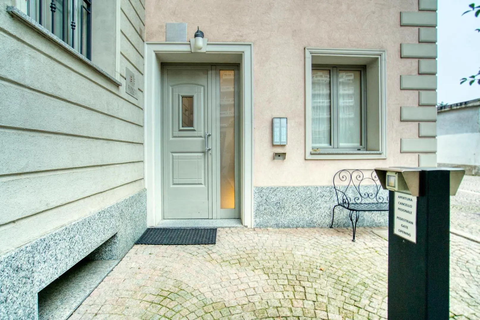Apartment Youhosty - Ripamonti Bis Milan Italy